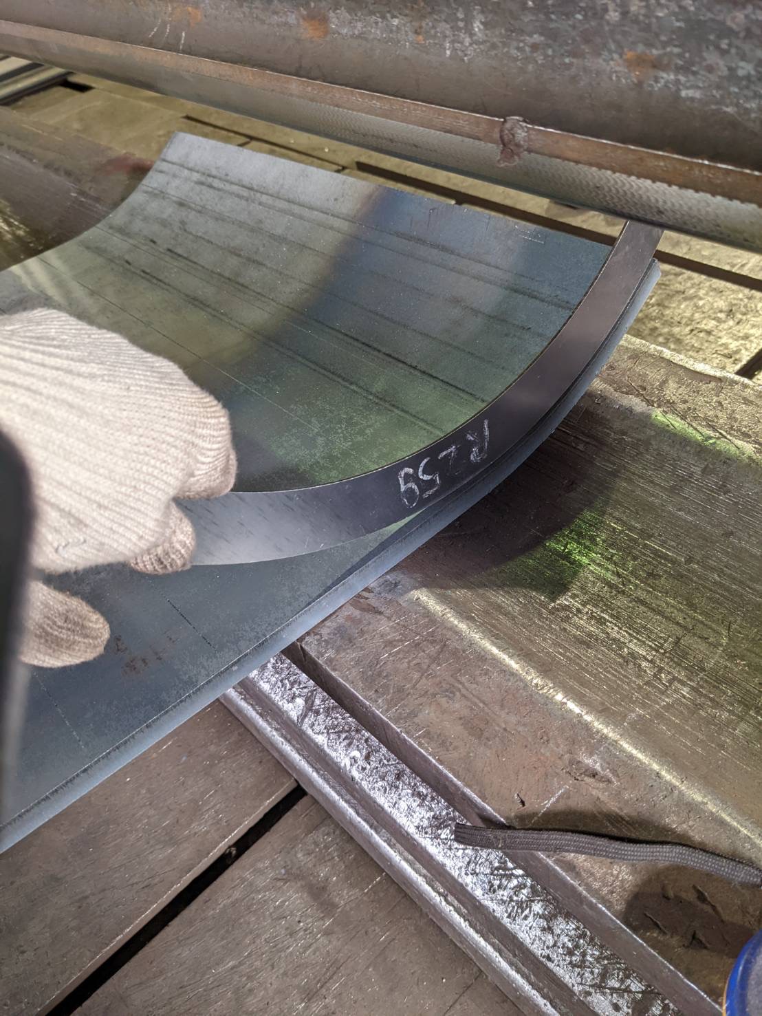 D3D8F27B-E5C1-4CD3-9689-F1C08BB6BF74